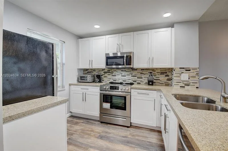 9880 Marina Blvd # 1516, Boca Raton, FL 33428