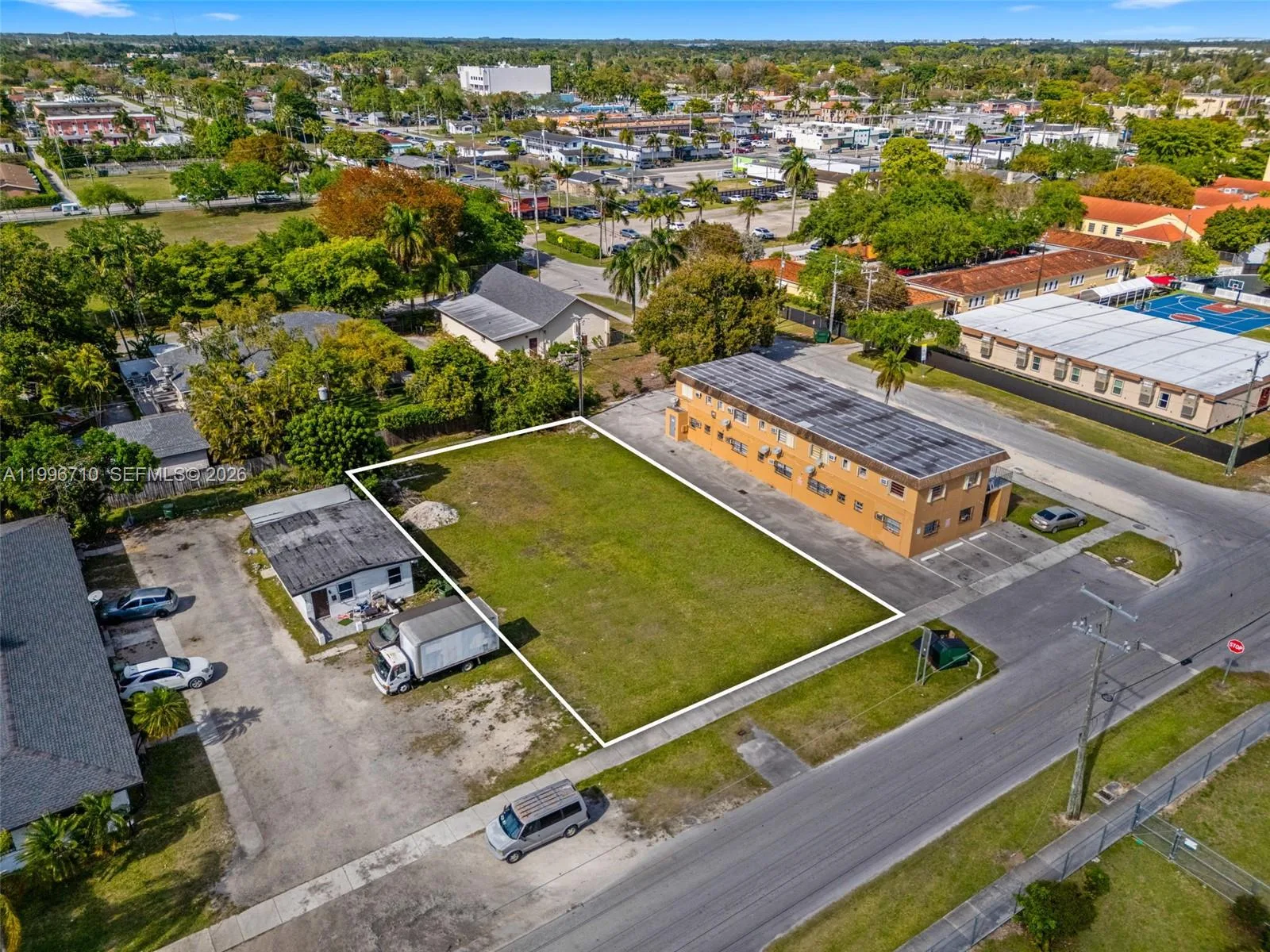 123 NW 6th St, Homestead, FL 33030 photo 12