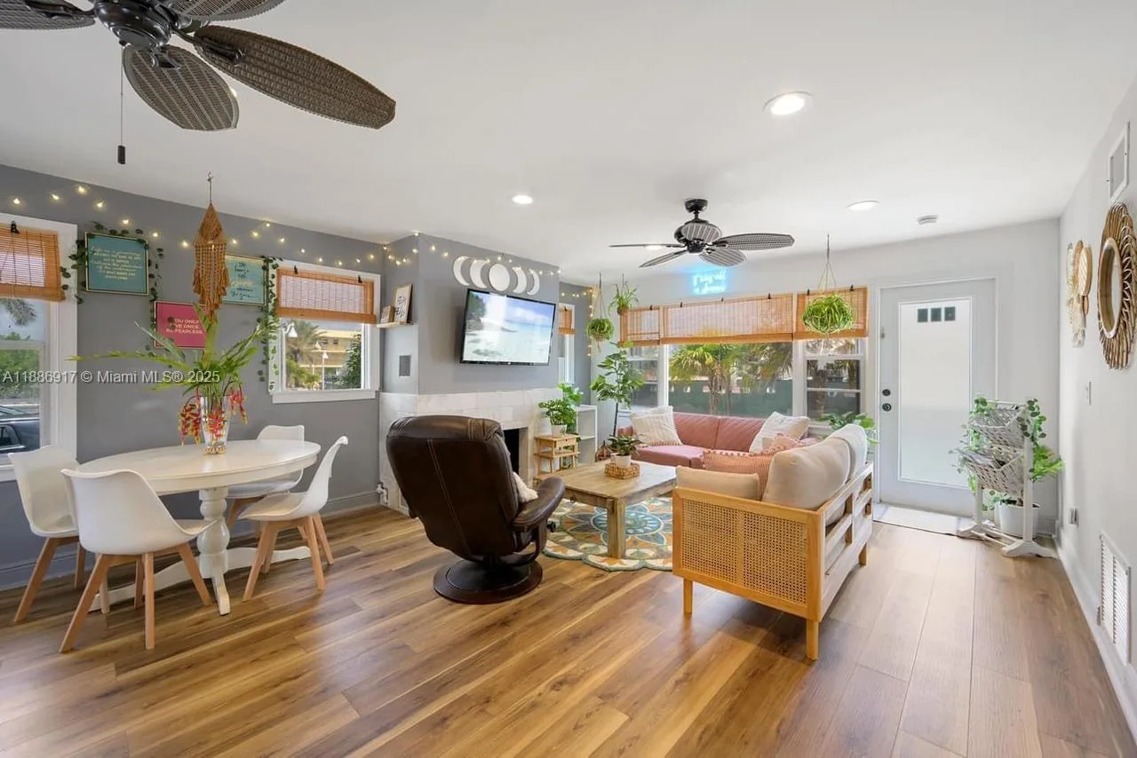314 New Hampshire St # 23, Hollywood, FL 33019 photo 4