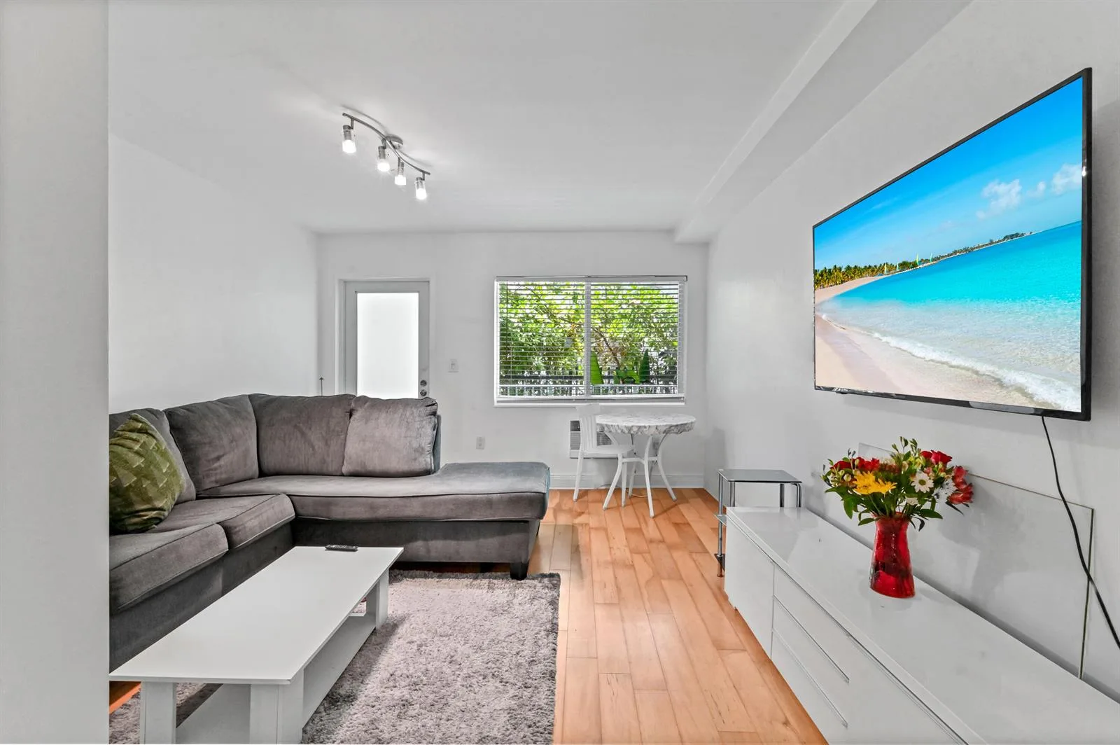 1035 Meridian Avenue # 5, Miami Beach, FL 33139 photo 6