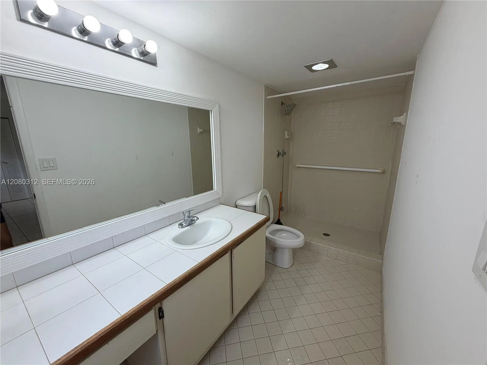 8911 NW 28th Dr # C, Coral Springs, FL 33065 photo 3