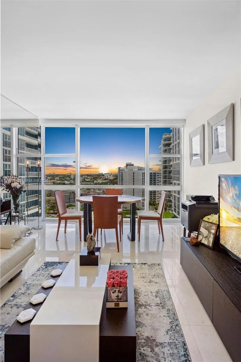 6801 Collins Ave # 1414, Miami Beach, FL 33141 photo 12