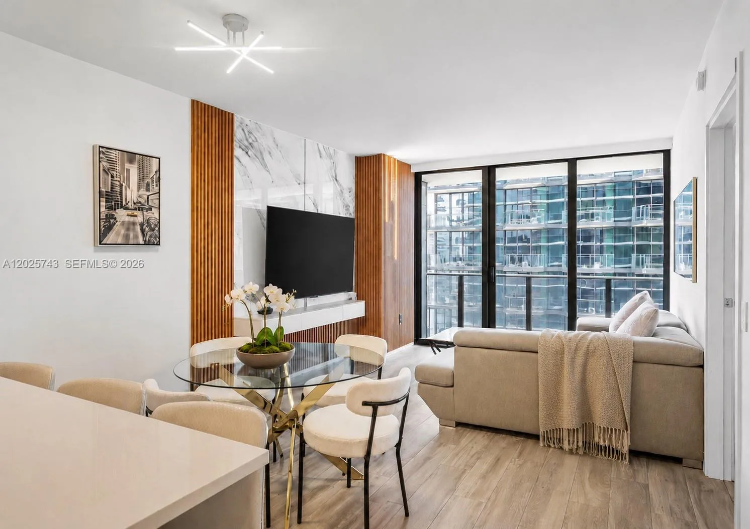 801 S Miami Ave # 3207, Miami, FL 33130