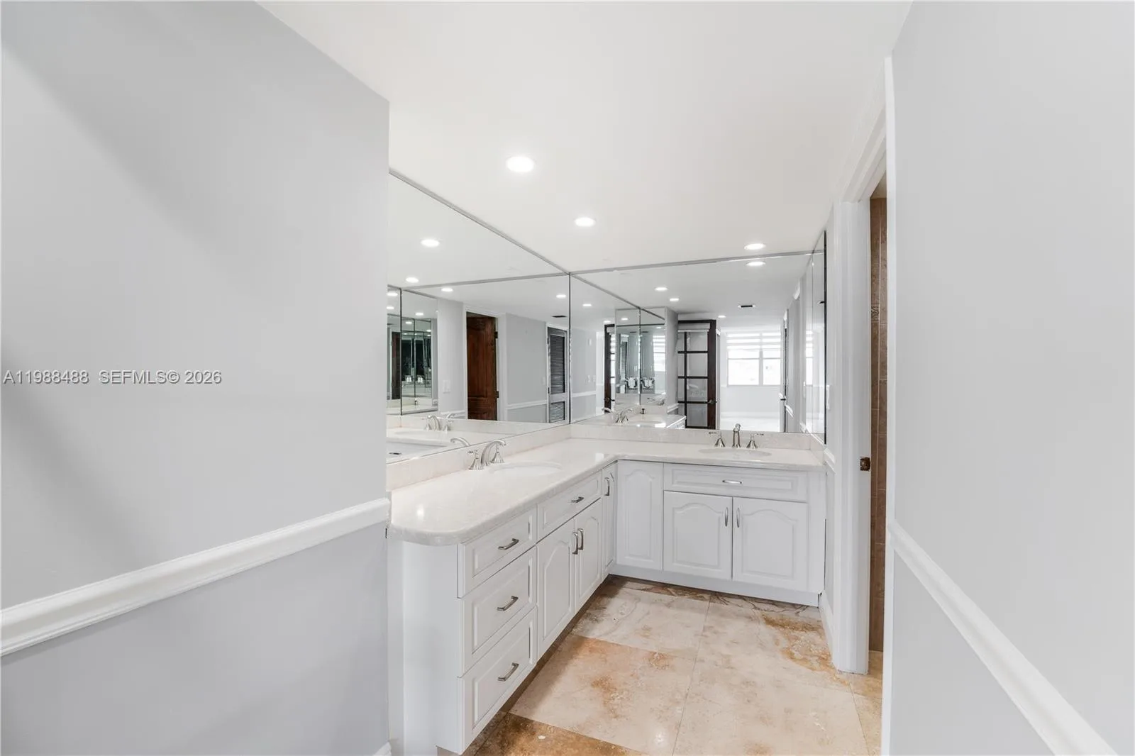 6039 Collins Ave # 1229, Miami Beach, FL 33140 photo 10