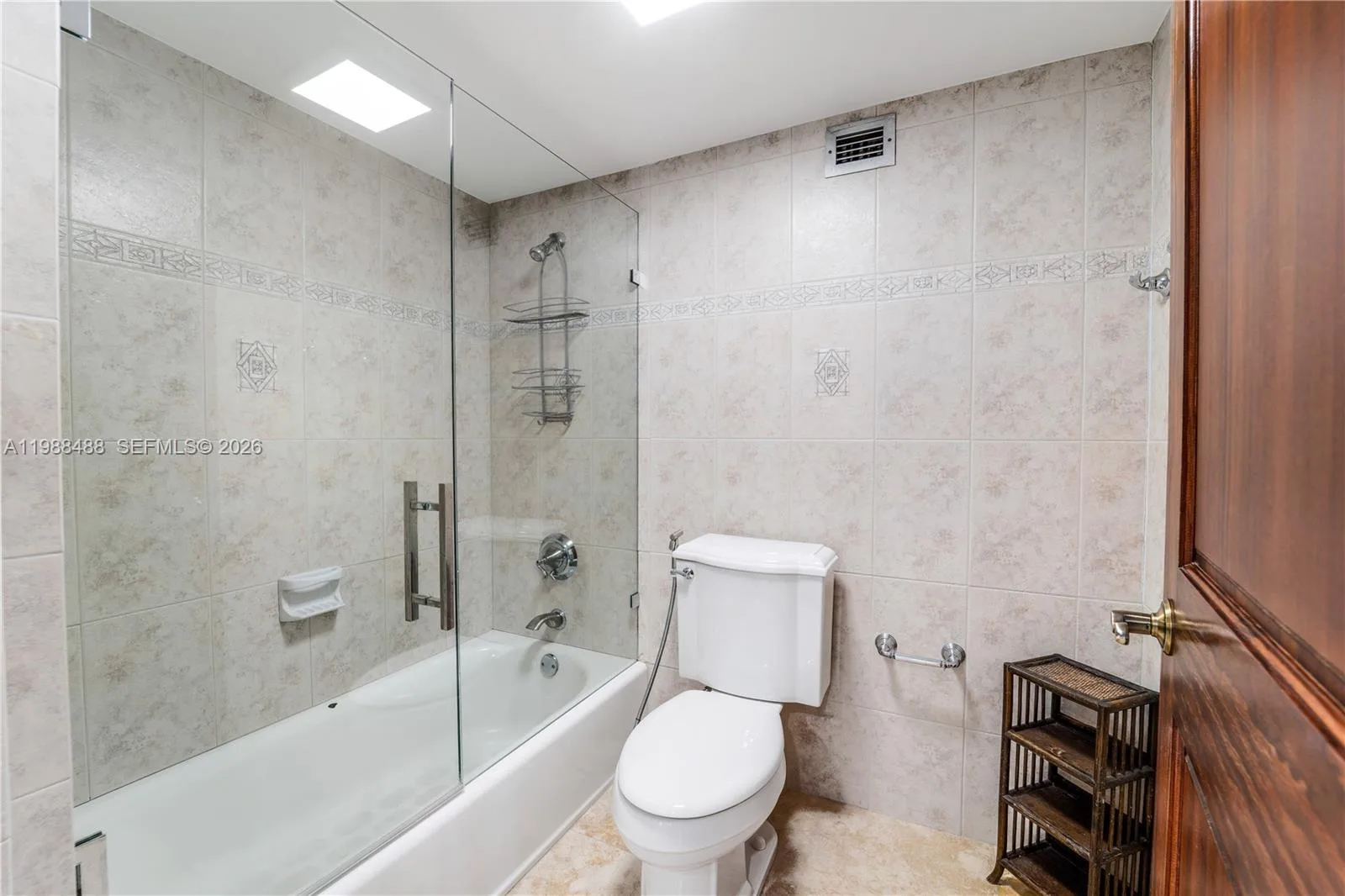6039 Collins Ave # 1229, Miami Beach, FL 33140 photo 12