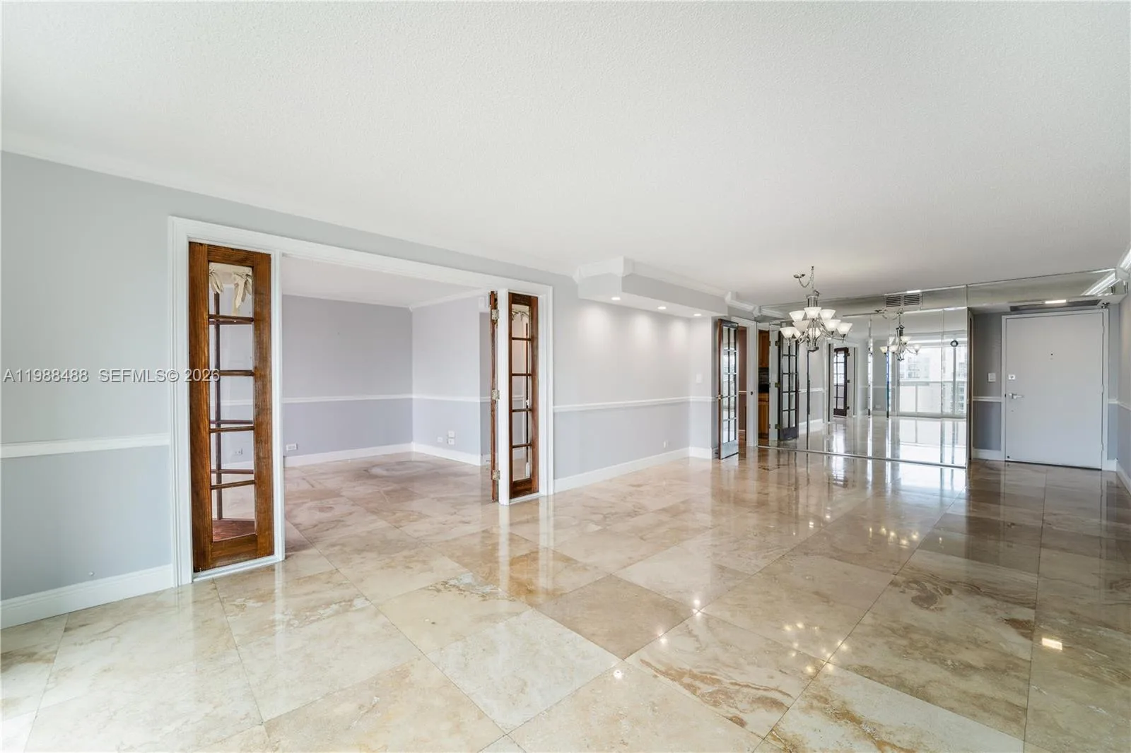6039 Collins Ave # 1229, Miami Beach, FL 33140 photo 2