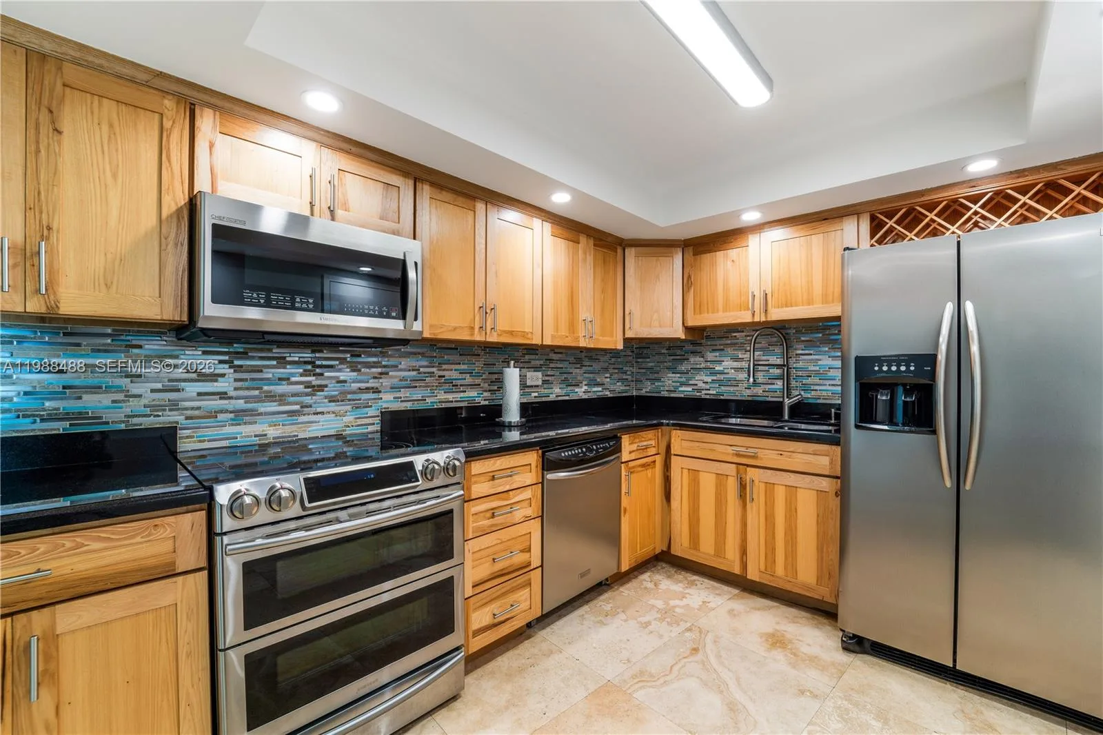 6039 Collins Ave # 1229, Miami Beach, FL 33140 photo 4