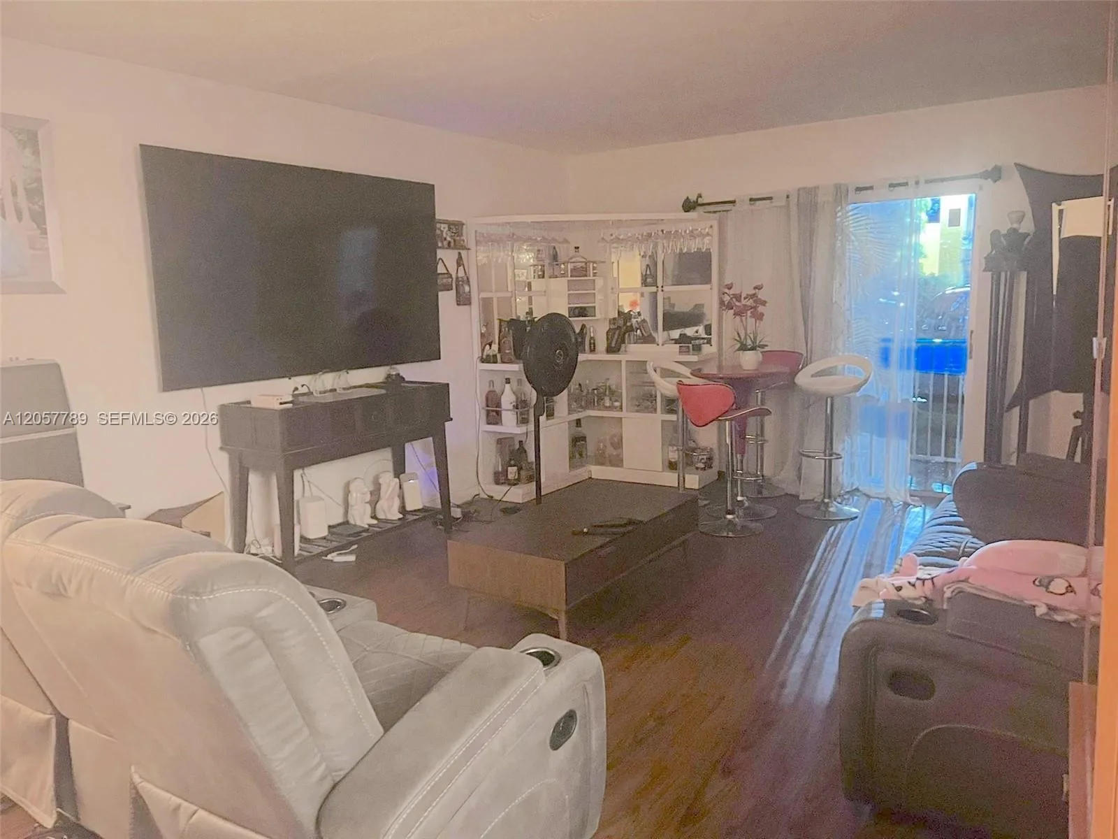 18101 NW 68th Ave # D101, Hialeah, FL 33015
