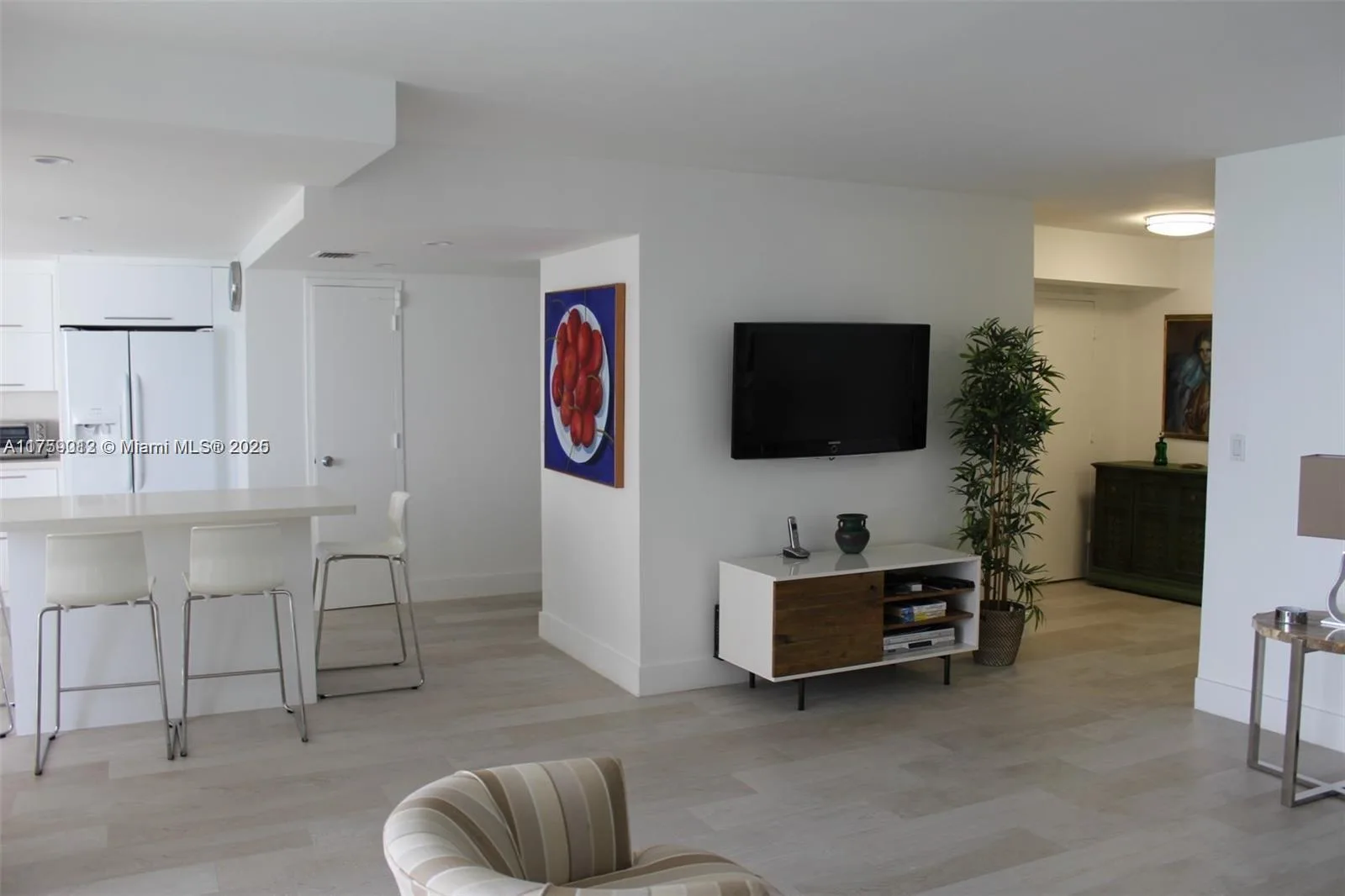 881 Ocean Dr # 22F, Key Biscayne, FL 33149 photo 11