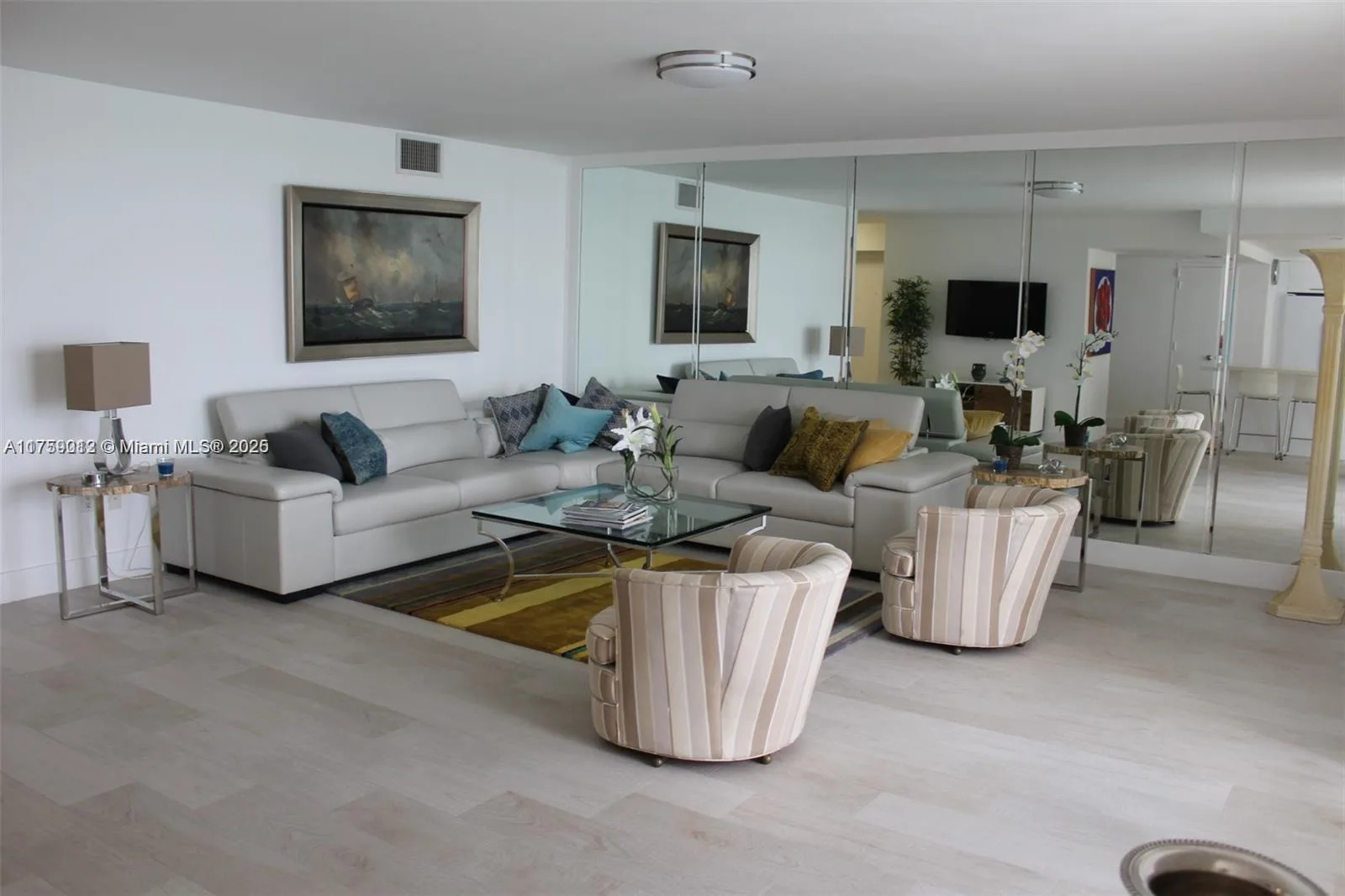 881 Ocean Dr # 22F, Key Biscayne, FL 33149 photo 6