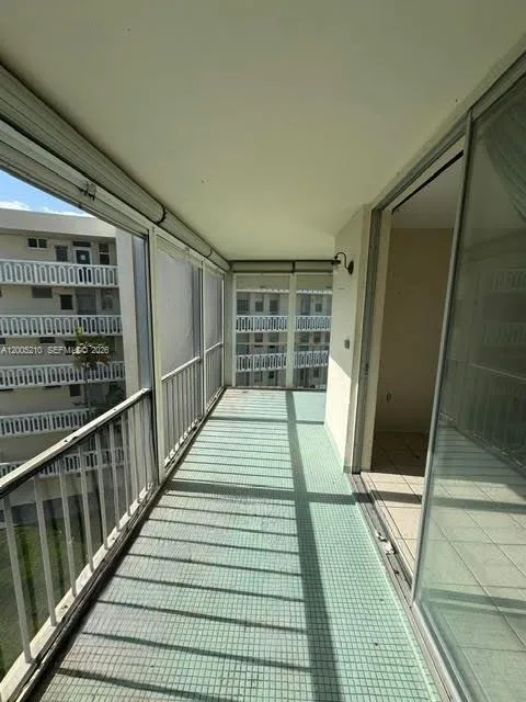 2861 Leonard Dr # F514, Aventura, FL 33160 photo 12