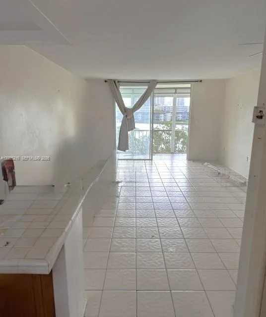 2861 Leonard Dr # F514, Aventura, FL 33160 photo 5