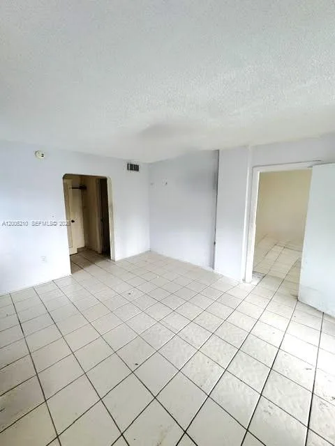 2861 Leonard Dr # F514, Aventura, FL 33160 photo 8