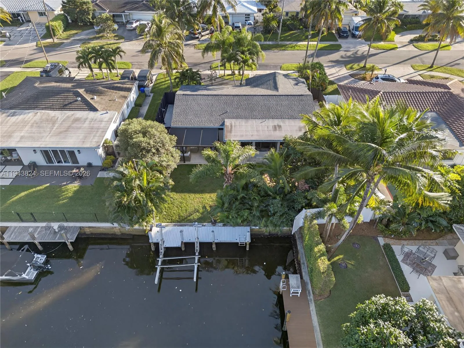 371 SE 3rd St, Pompano Beach, FL 33060 photo 13