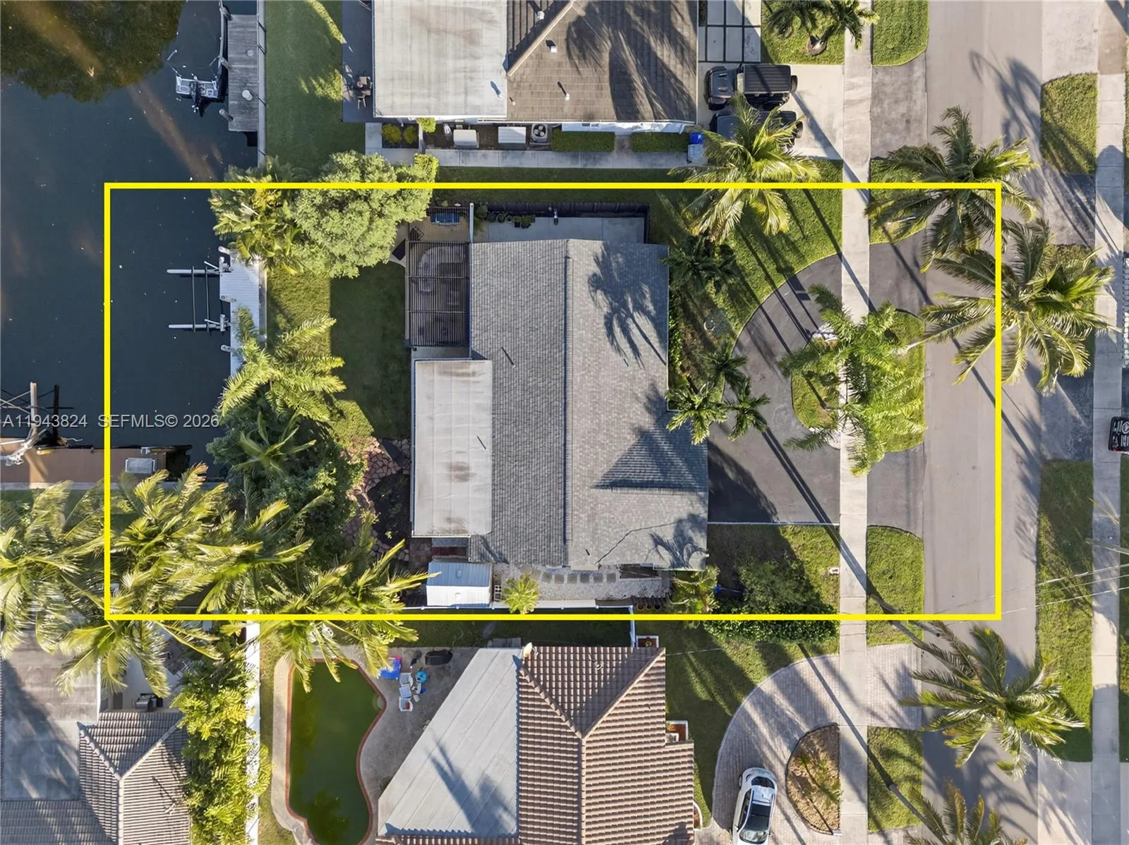 371 SE 3rd St, Pompano Beach, FL 33060 photo 7