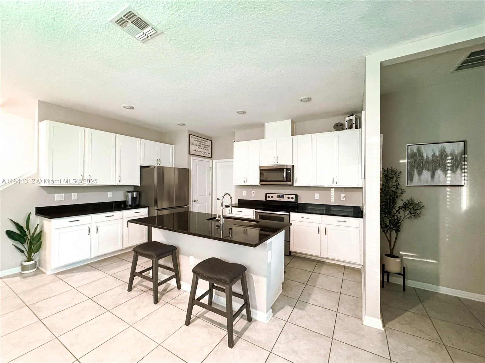 11524 Woodleaf Dr, Bradenton, FL 34211 photo 4