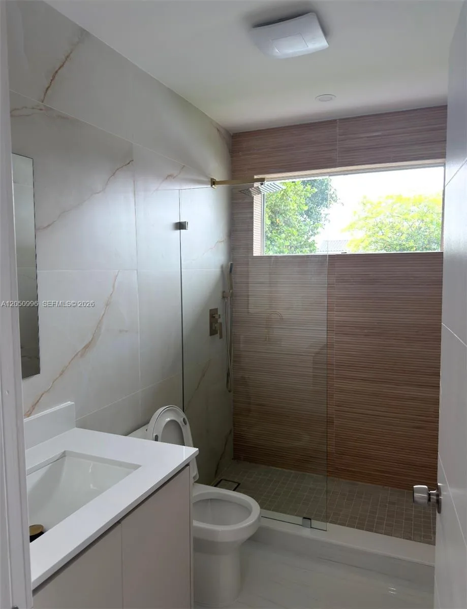 13895 SW 22nd St # 0, Miami, FL 33175 photo 9