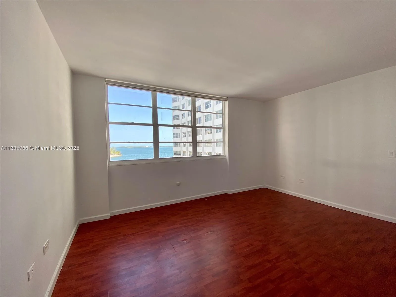 825 Brickell Bay Dr # 742, Miami, FL 33131 photo 5