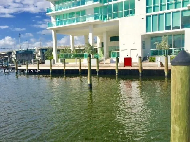 400 Sunny Isles Blvd, Sunny Isles Beach, FL 33160 photo 6