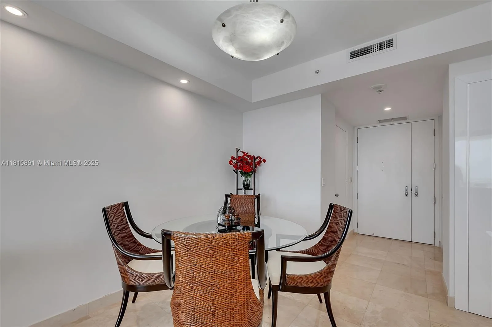 848 Brickell Key Dr # 1803, Miami, FL 33131 photo 2