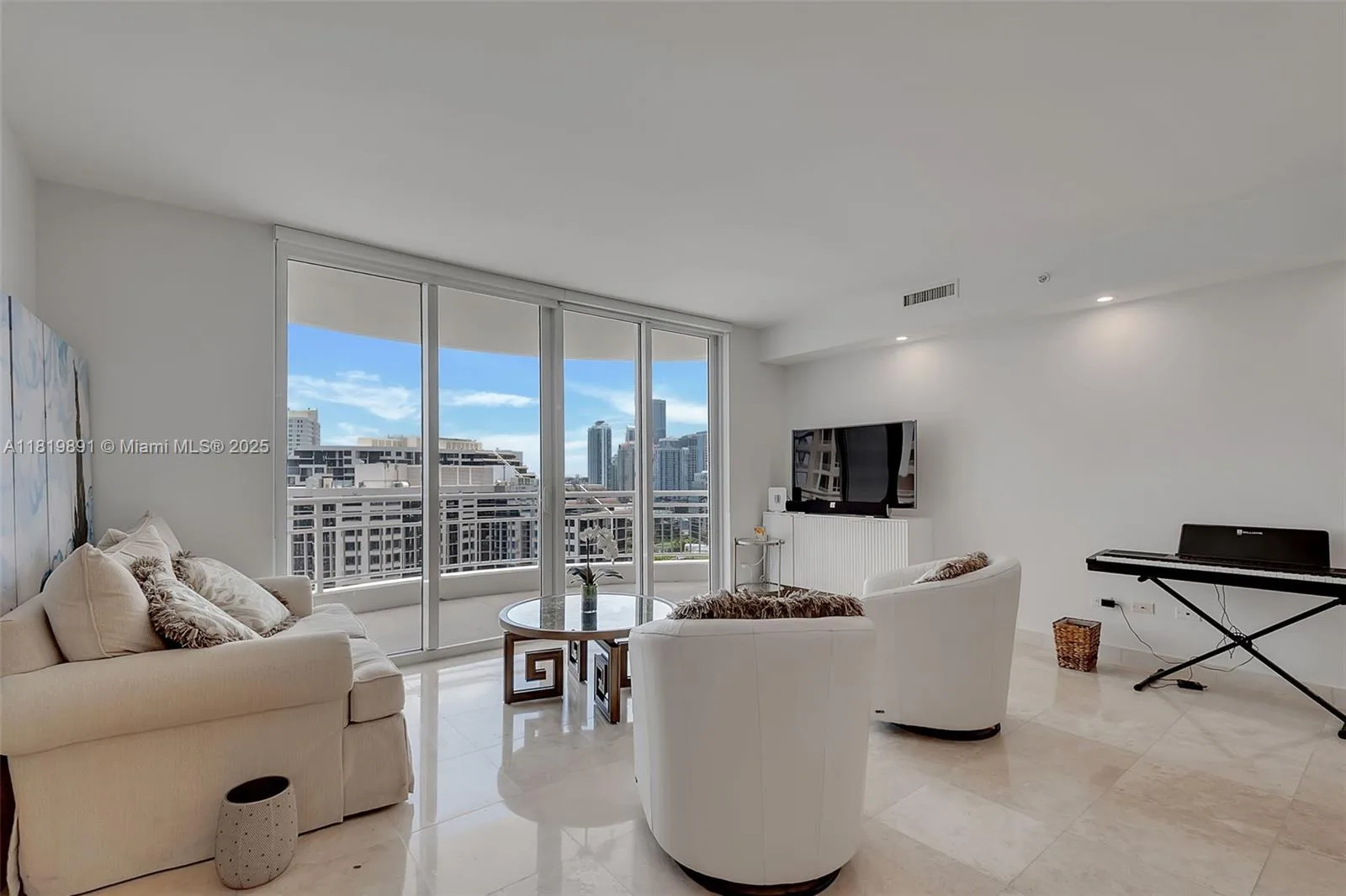 848 Brickell Key Dr # 1803, Miami, FL 33131 photo 9
