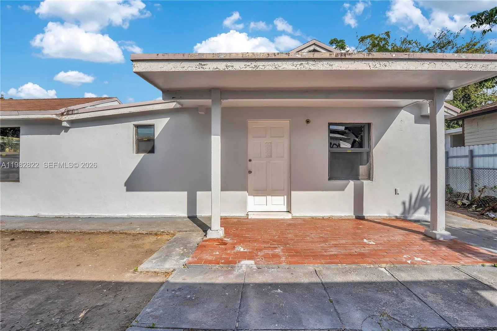 2428 NW 28th St # REAR, Miami, FL 33142 photo 2