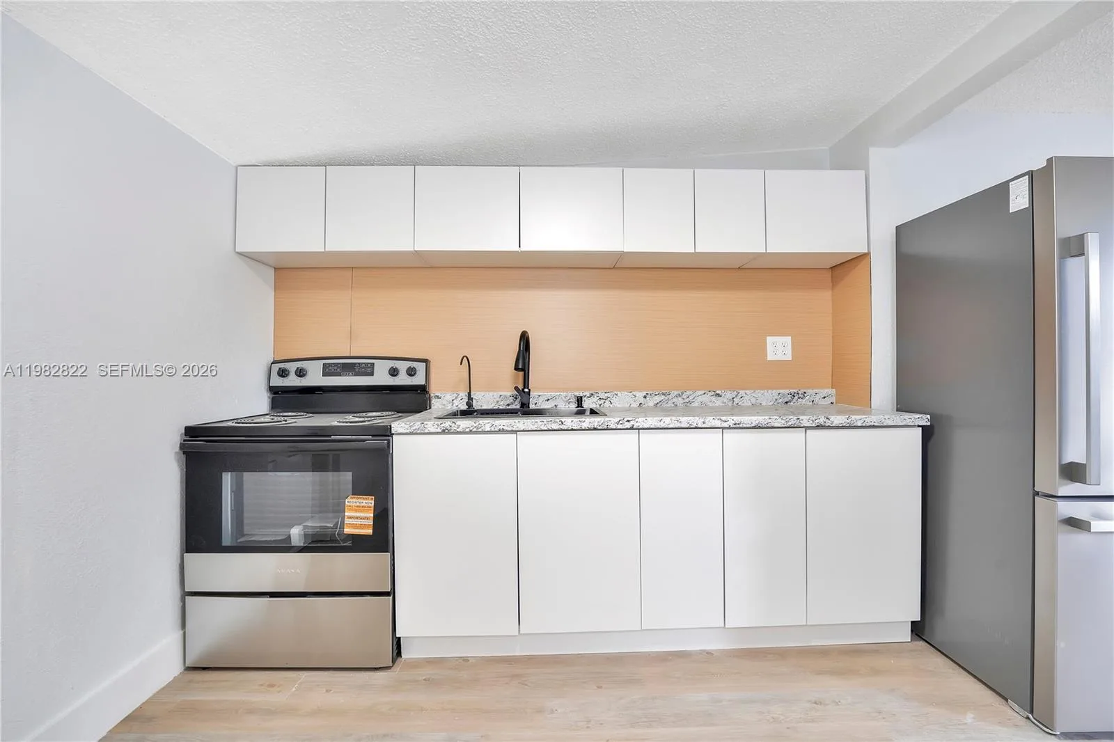 2428 NW 28th St # REAR, Miami, FL 33142 photo 3
