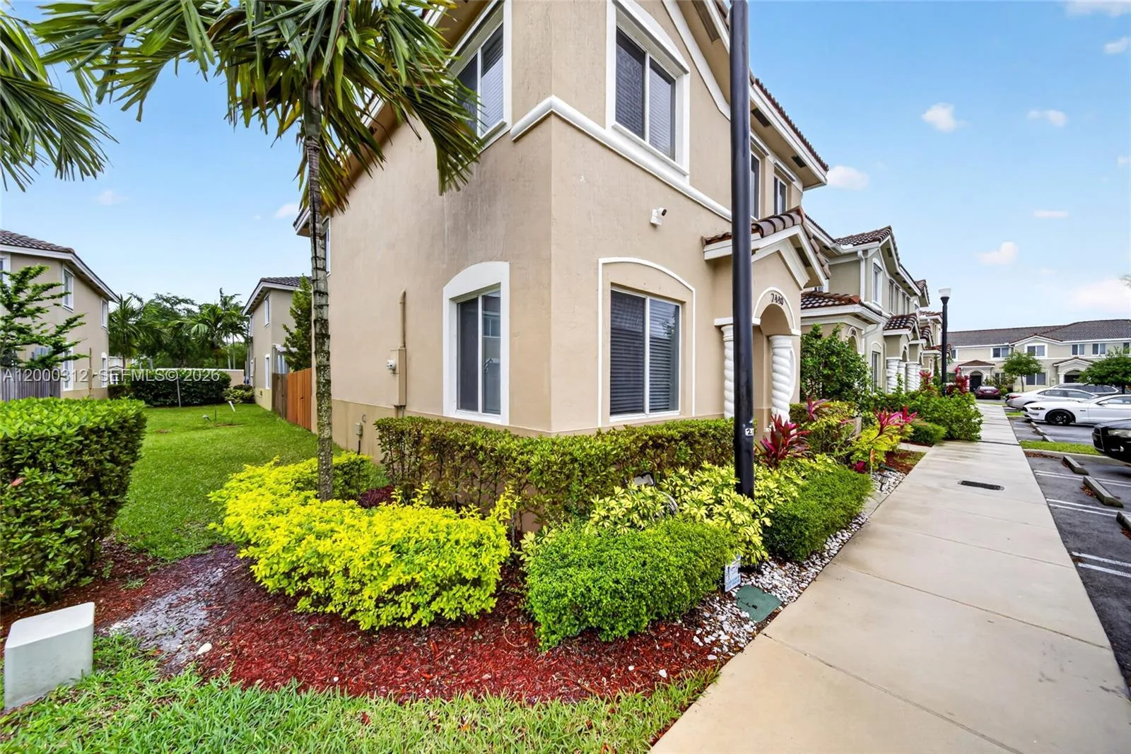 2440 SE 10th Ct, Homestead, FL 33035 photo 12