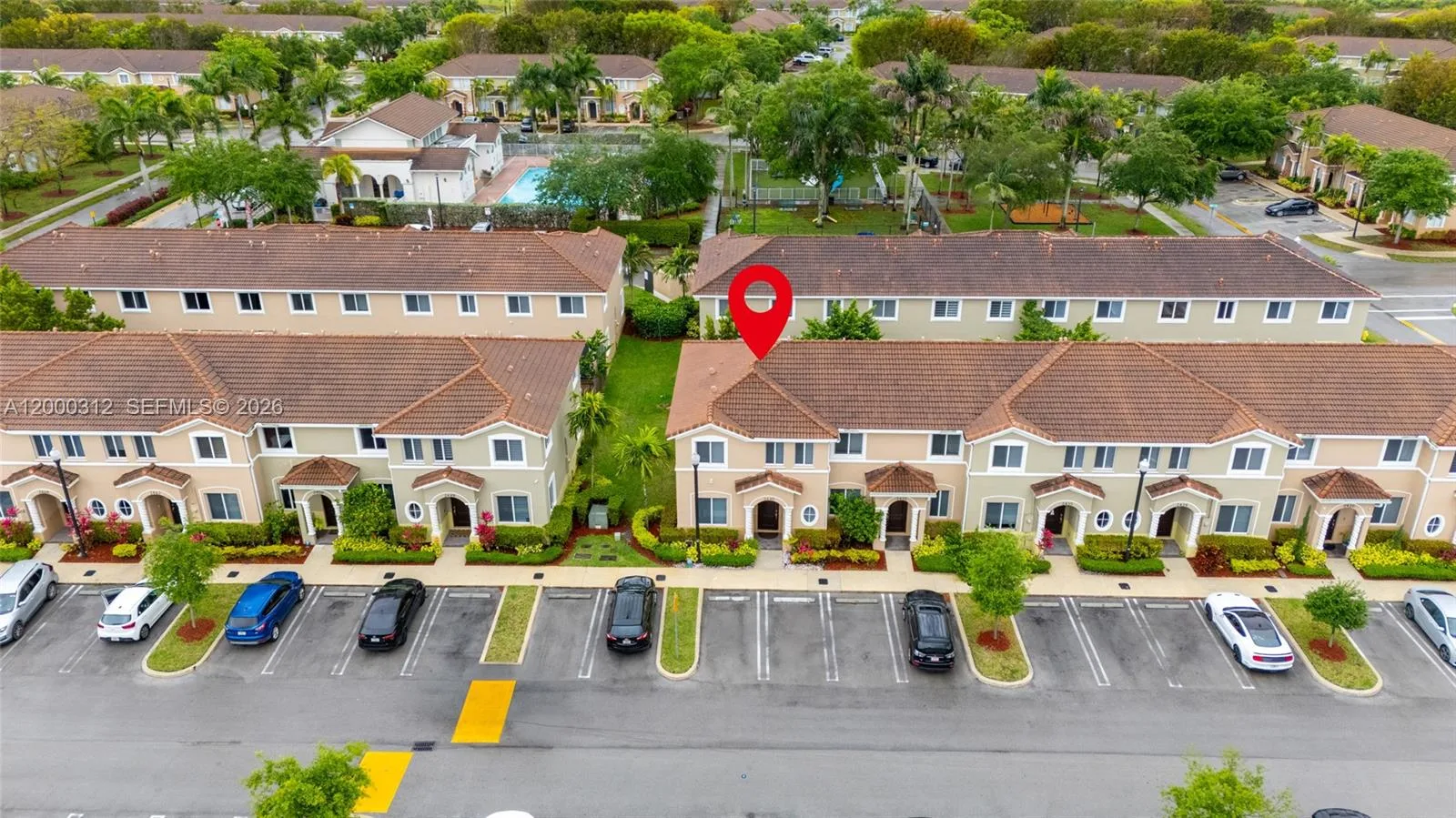 2440 SE 10th Ct, Homestead, FL 33035 photo 3