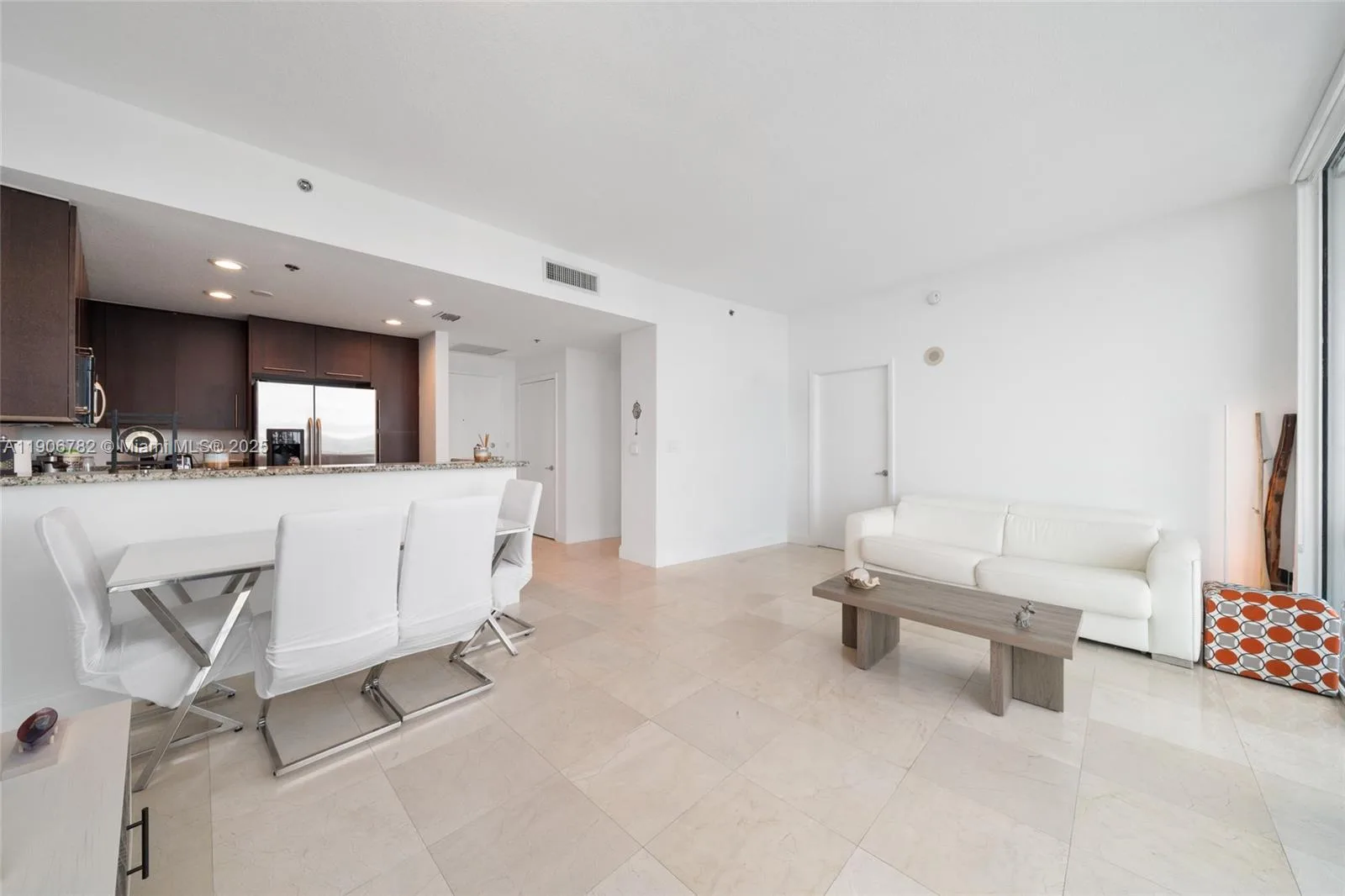6515 Collins Ave # 1501, Miami Beach, FL 33141 photo 5