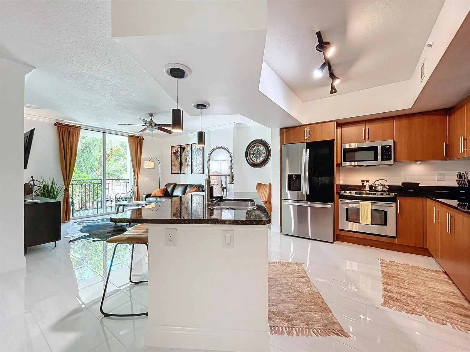 600 S Dixie Highway # 630, West Palm Beach, FL 33401 photo 2