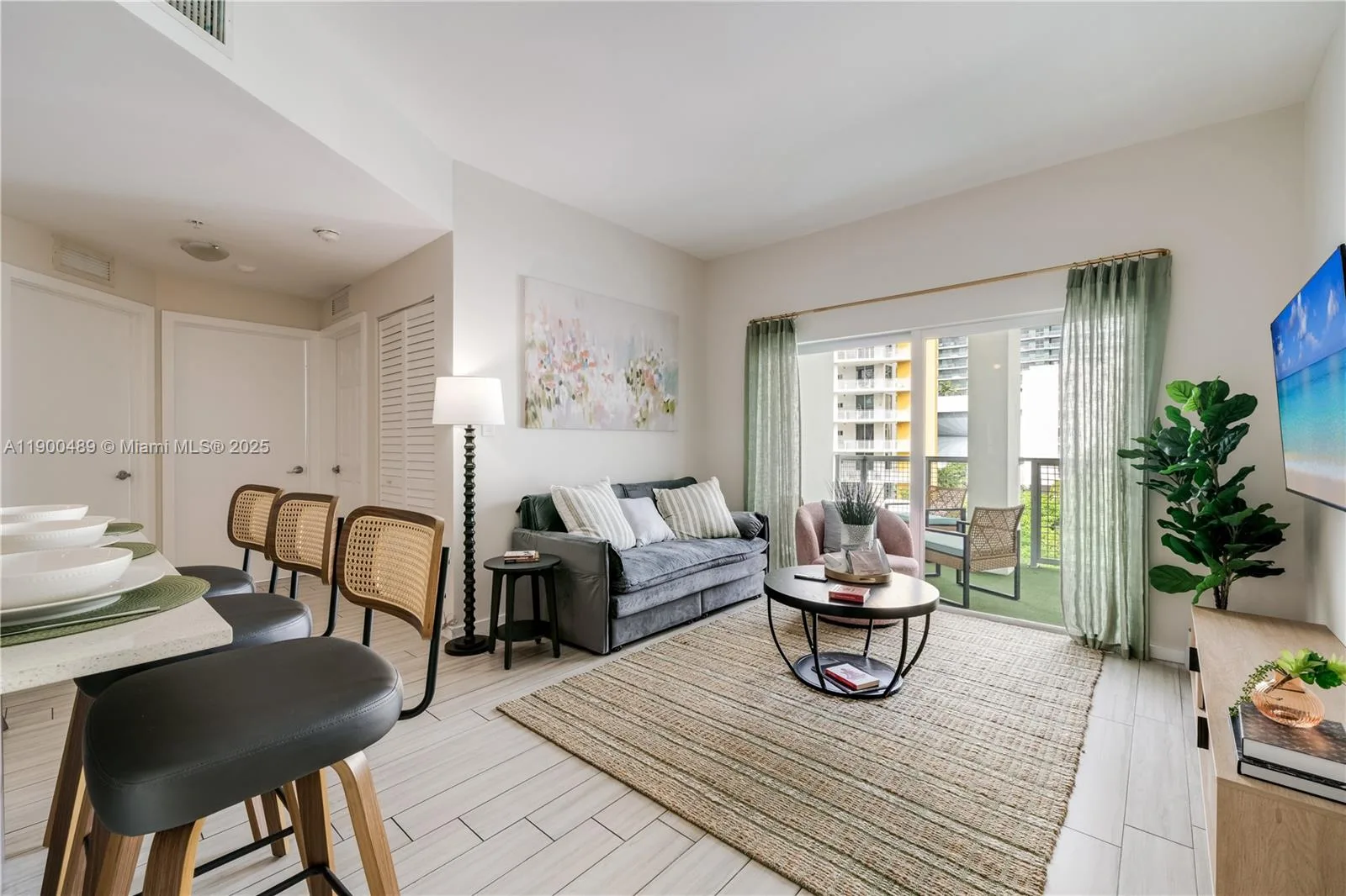 481 NE 29th St # 601, Miami, FL 33137 photo 2