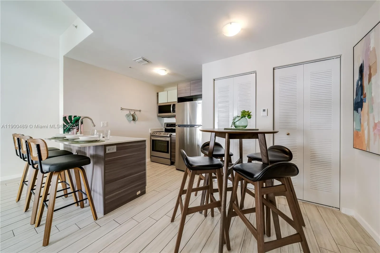 481 NE 29th St # 601, Miami, FL 33137 photo 9