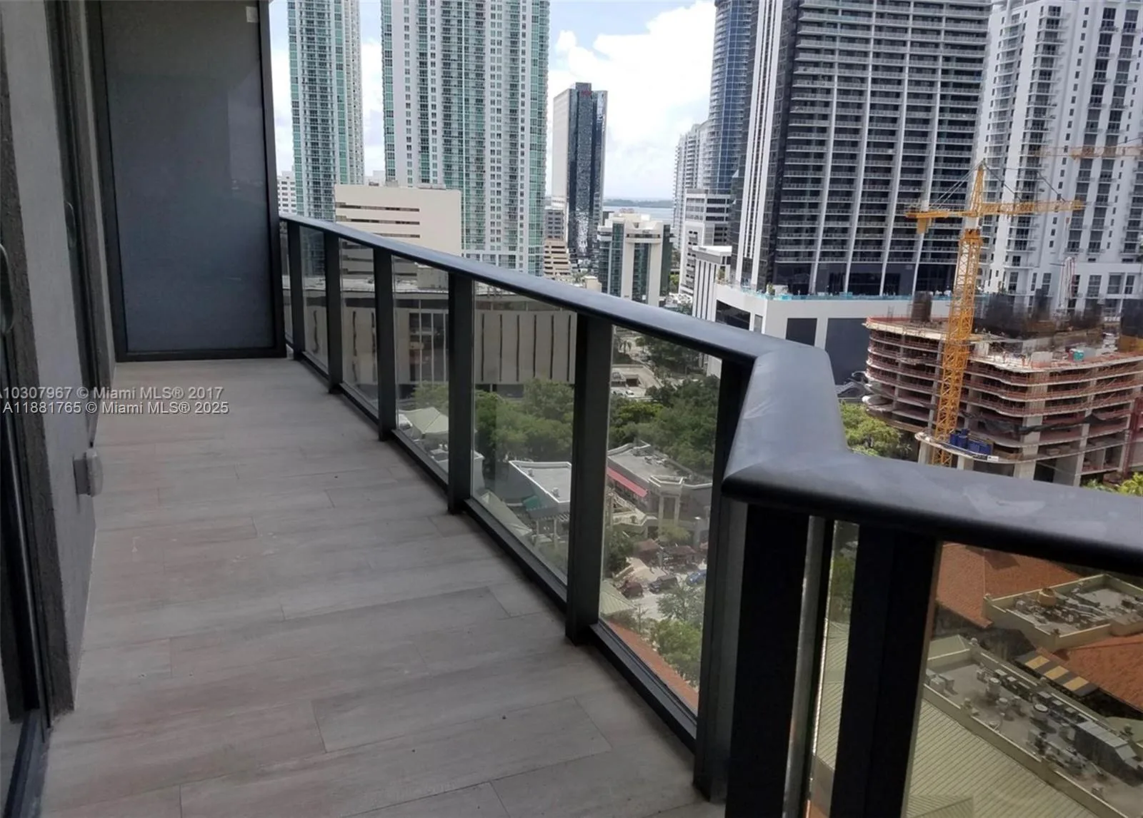 55 SW 9th St # 1604, Miami, FL 33130 photo 5