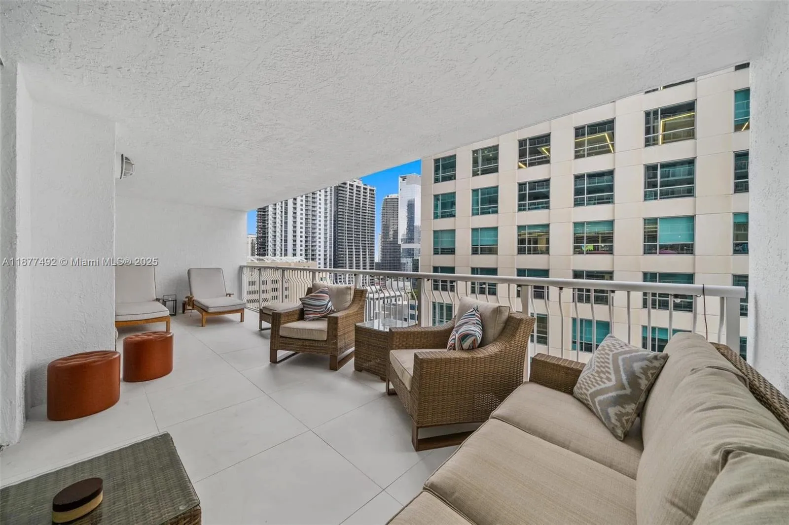 1200 Brickell Bay Dr # 2812, Miami, FL 33131 photo 2