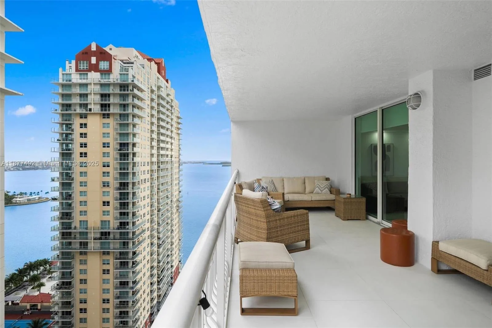 1200 Brickell Bay Dr # 2812, Miami, FL 33131 photo 5