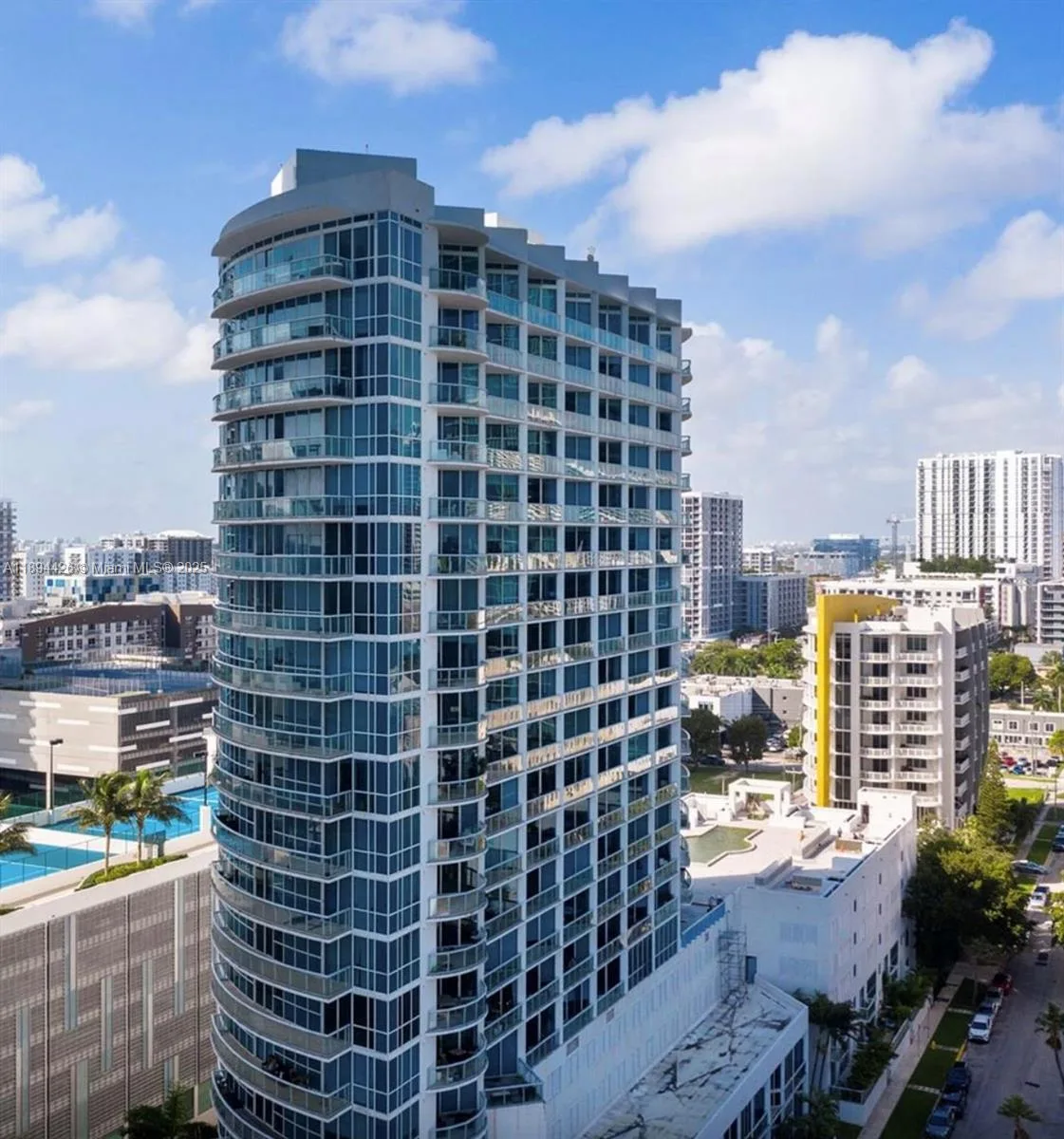 480 NE 30th St # 702, Miami, FL 33137