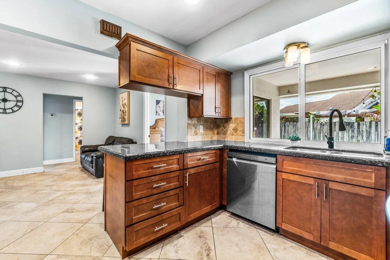 1352 Wyndcliff Drive, Wellington, FL 33414 photo 9