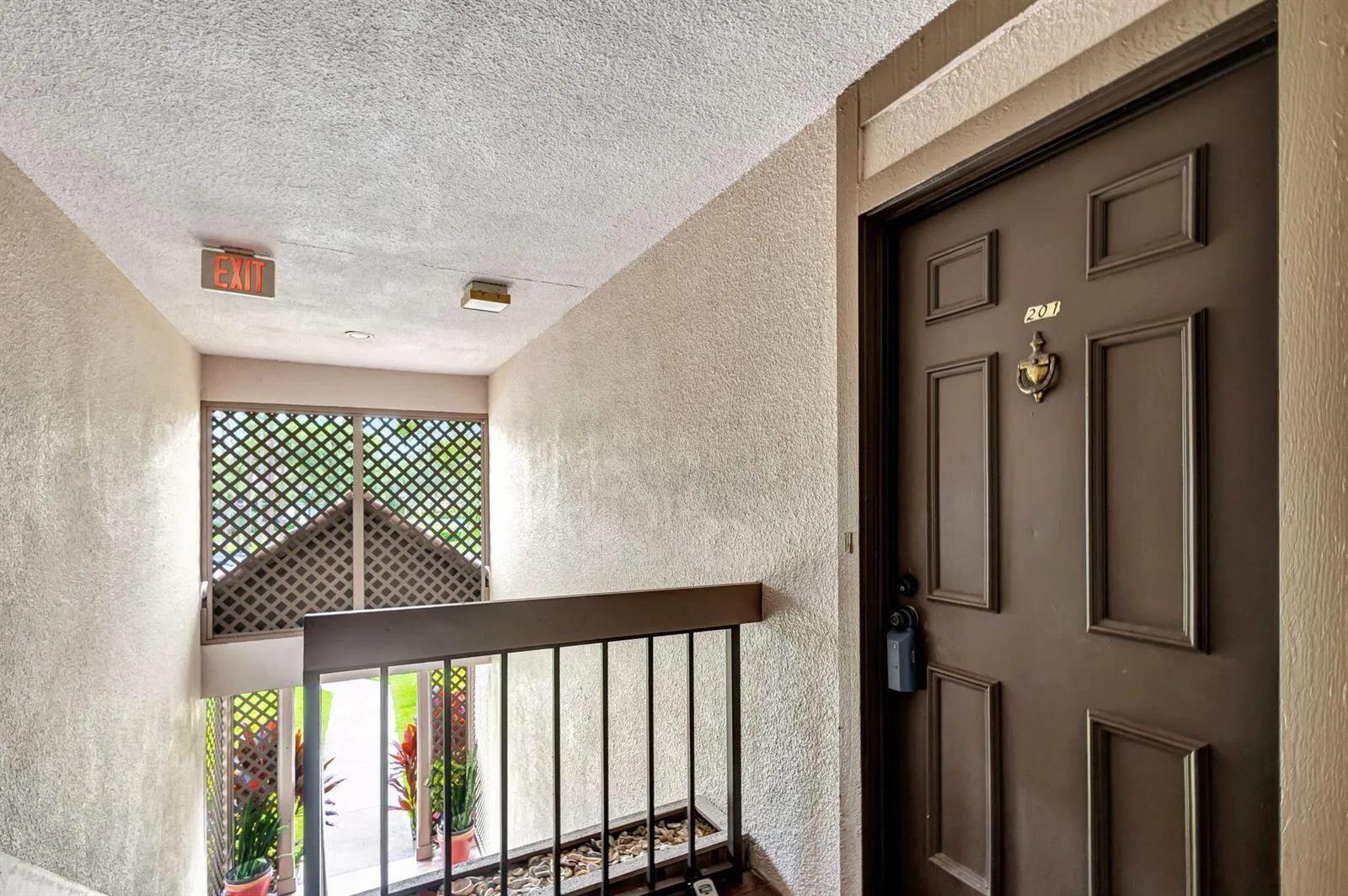 1109 Duncan Circle # 201, Palm Beach Gardens, FL 33418 photo 3