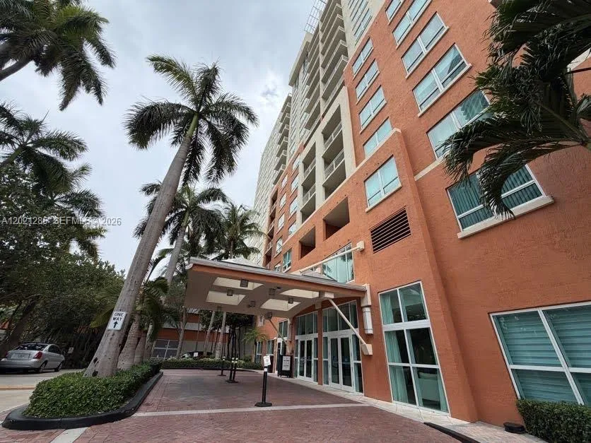 2000 N Bayshore Dr # 126, Miami, FL 33137