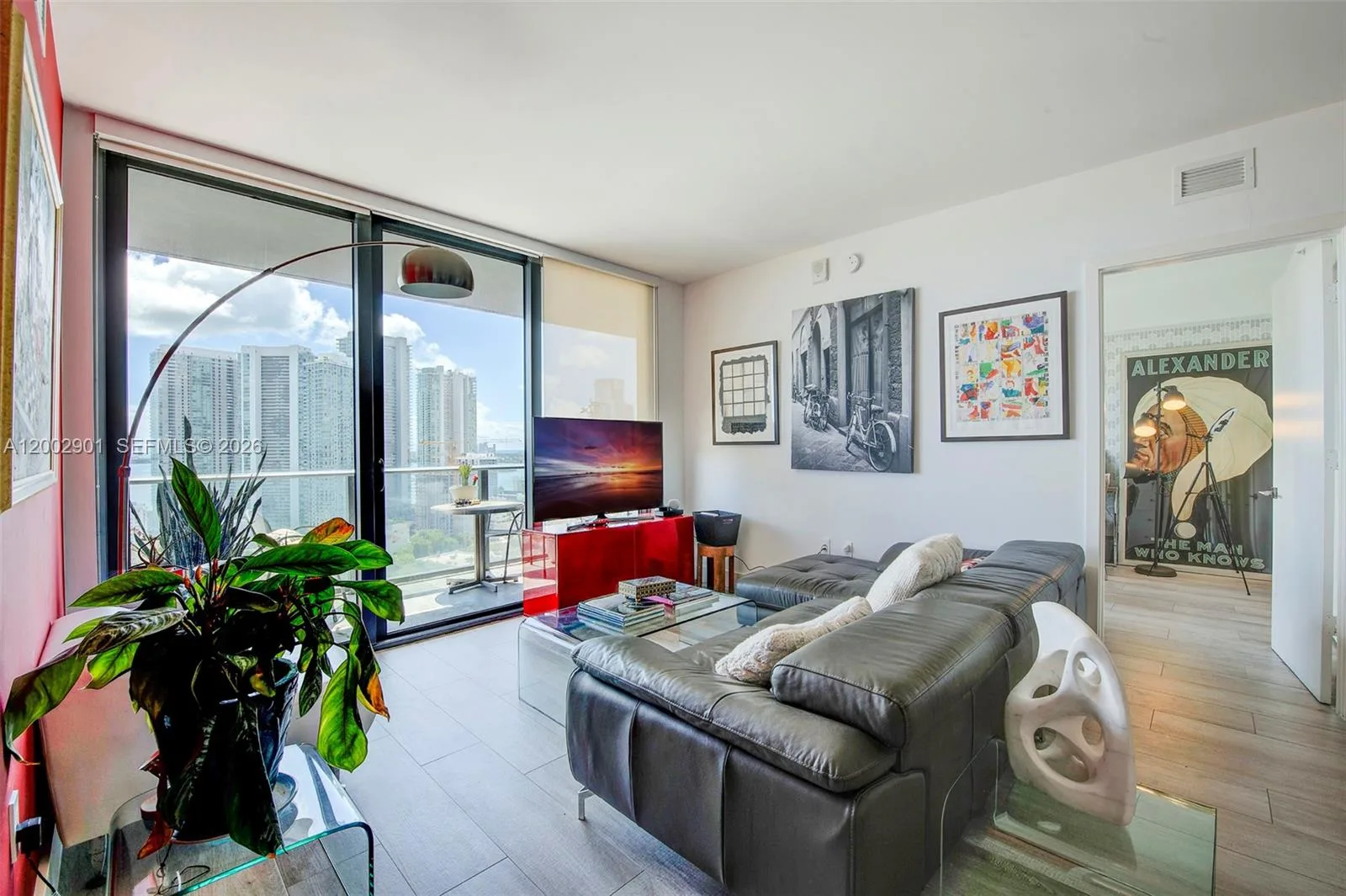 121 NE 34th St # 1607, Miami, FL 33137 photo 5