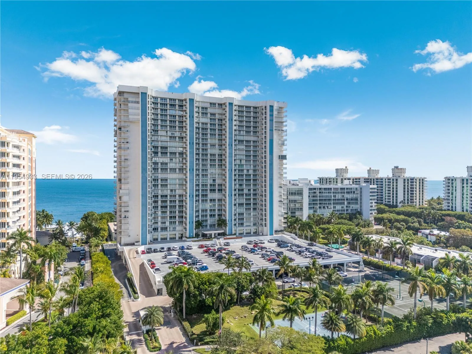 881 Ocean Dr # 13C, Key Biscayne, FL 33149