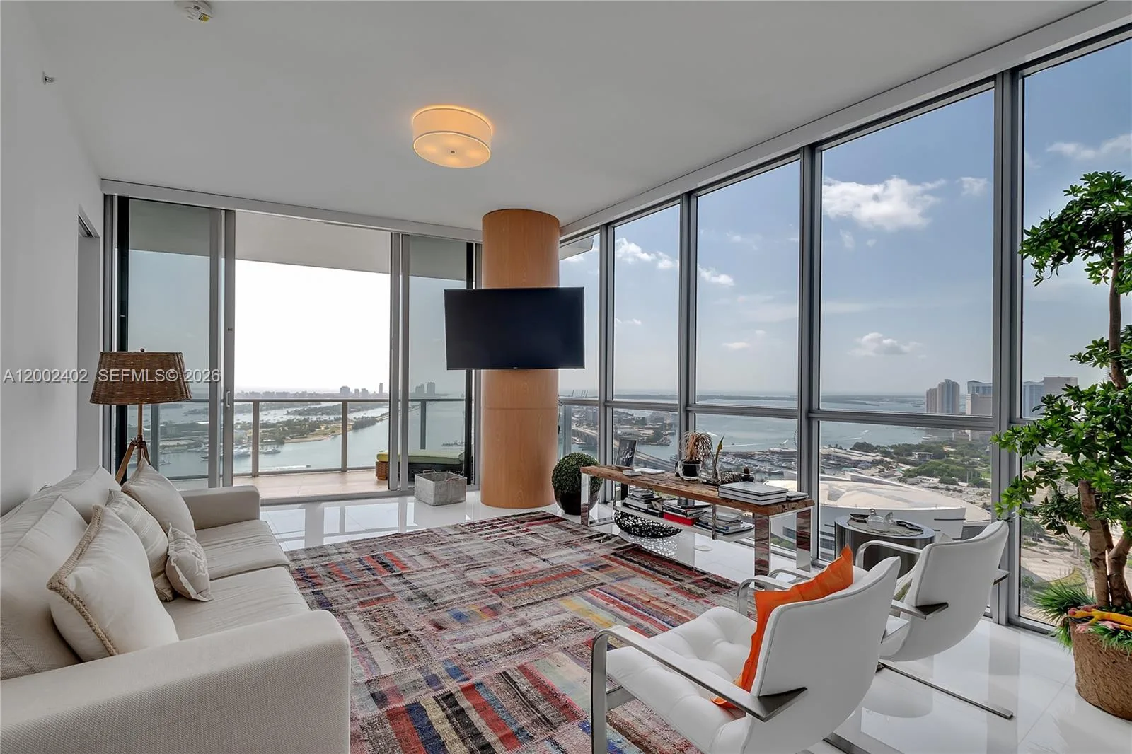 1100 Biscayne Blvd # 3901, Miami, FL 33132 photo 3