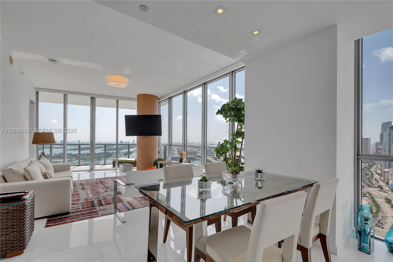 1100 Biscayne Blvd # 3901, Miami, FL 33132 photo 4