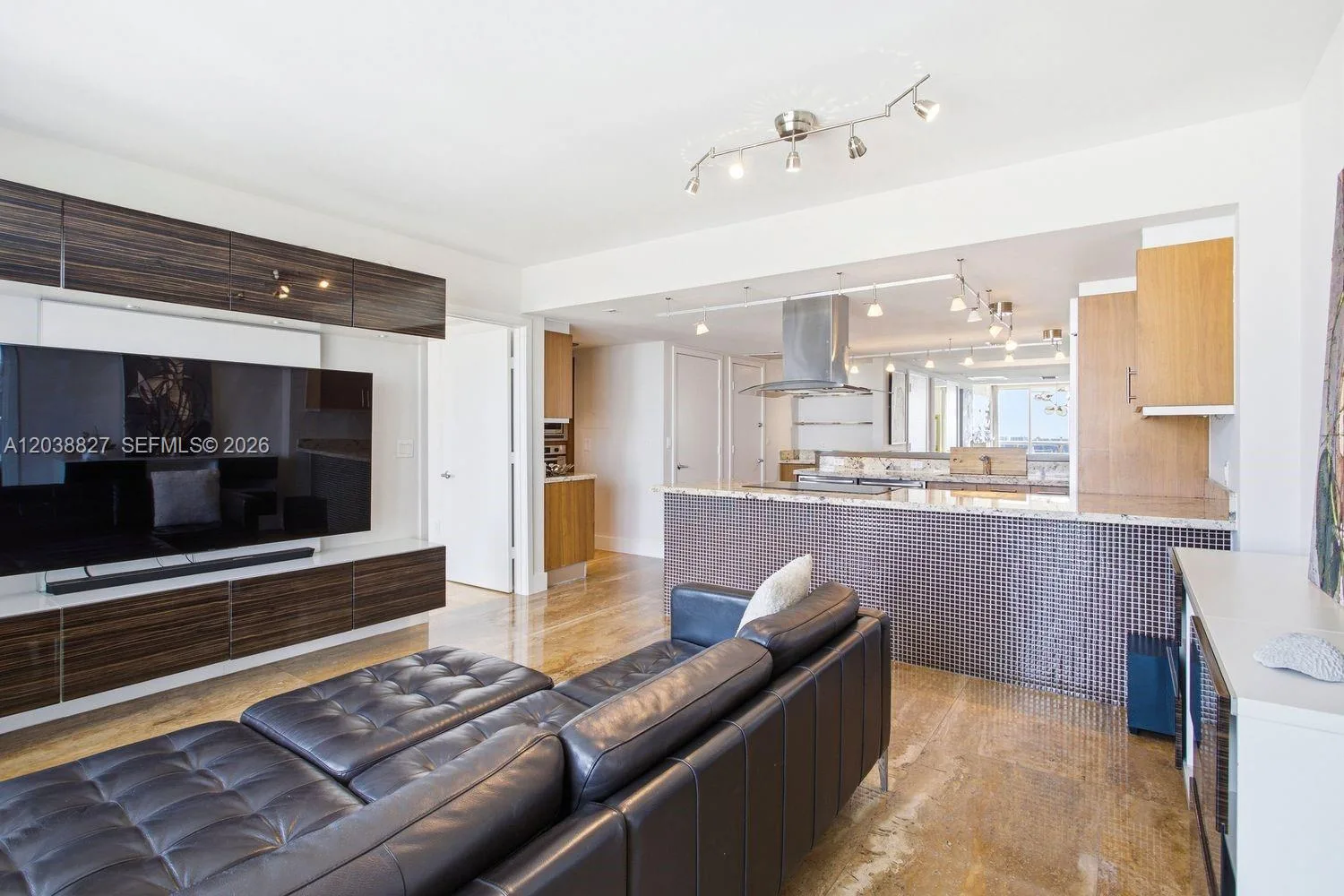 50 Biscayne Blvd # 2510, Miami, FL 33132 photo 7