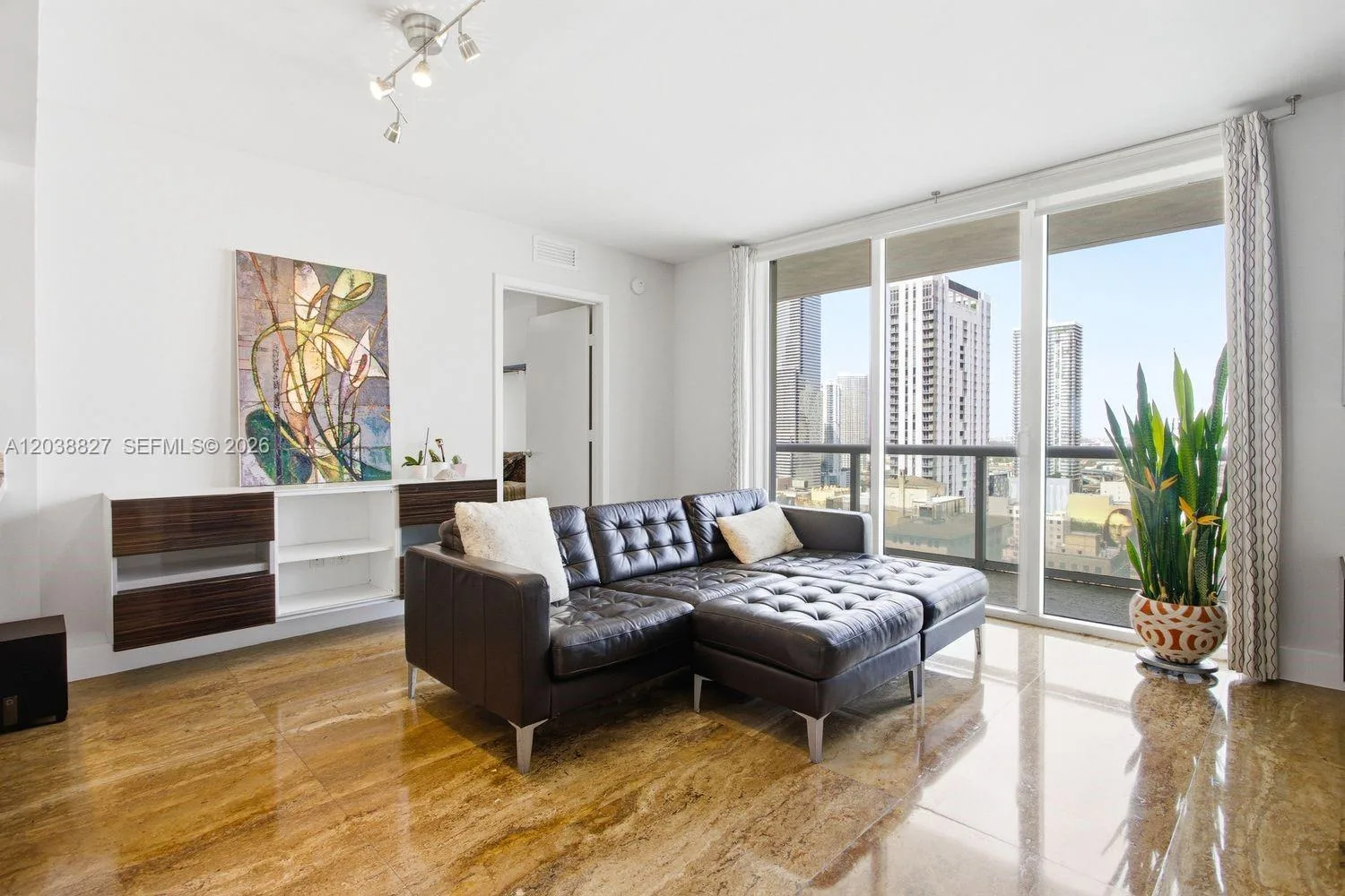 50 Biscayne Blvd # 2510, Miami, FL 33132 photo 9
