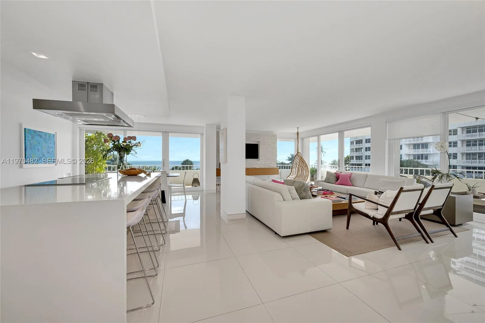 199 Ocean Lane Dr # 401, Key Biscayne, FL 33149 photo 2