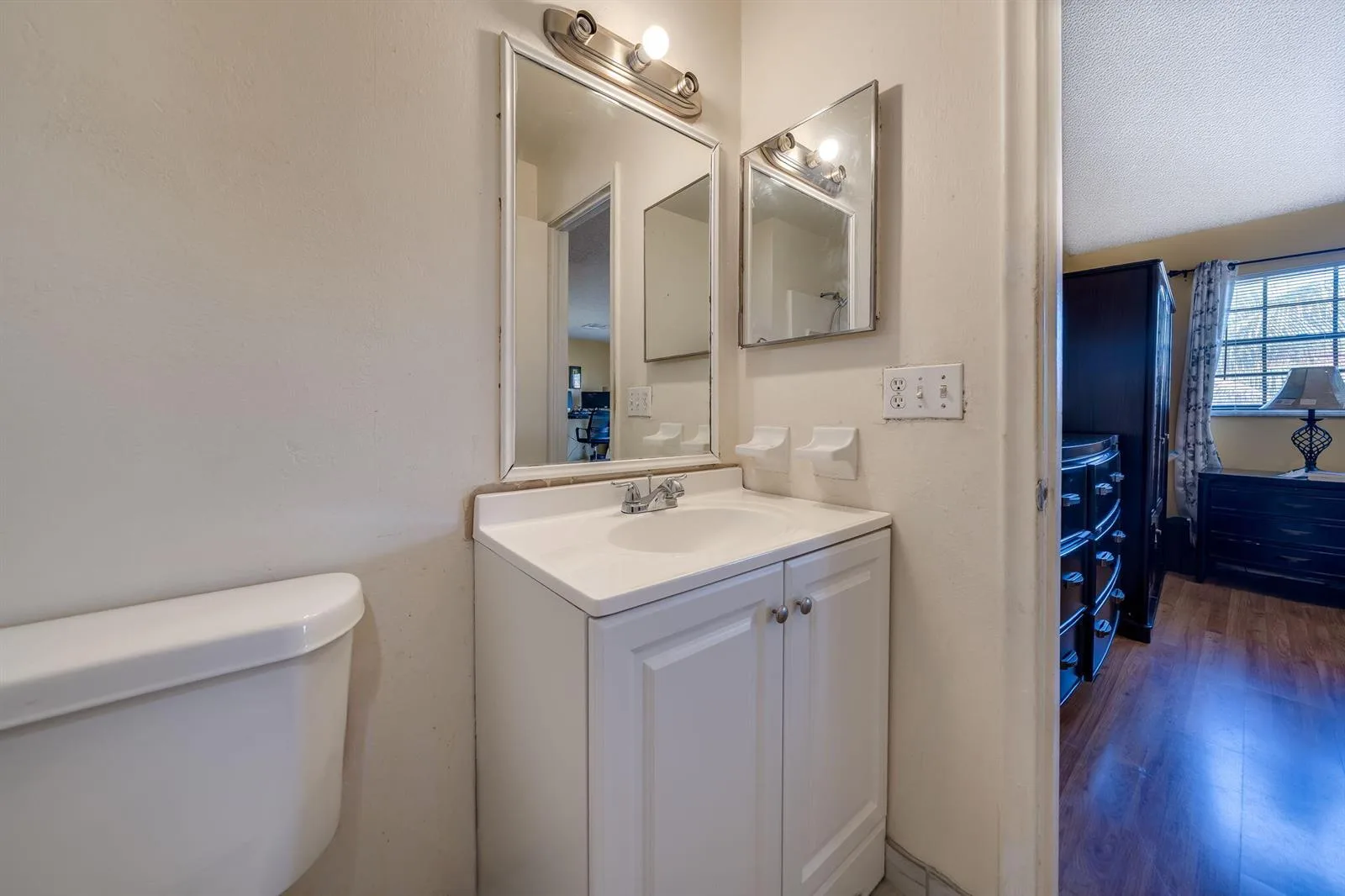 7 Ann Lee Lane, Tamarac, FL 33319 photo 8