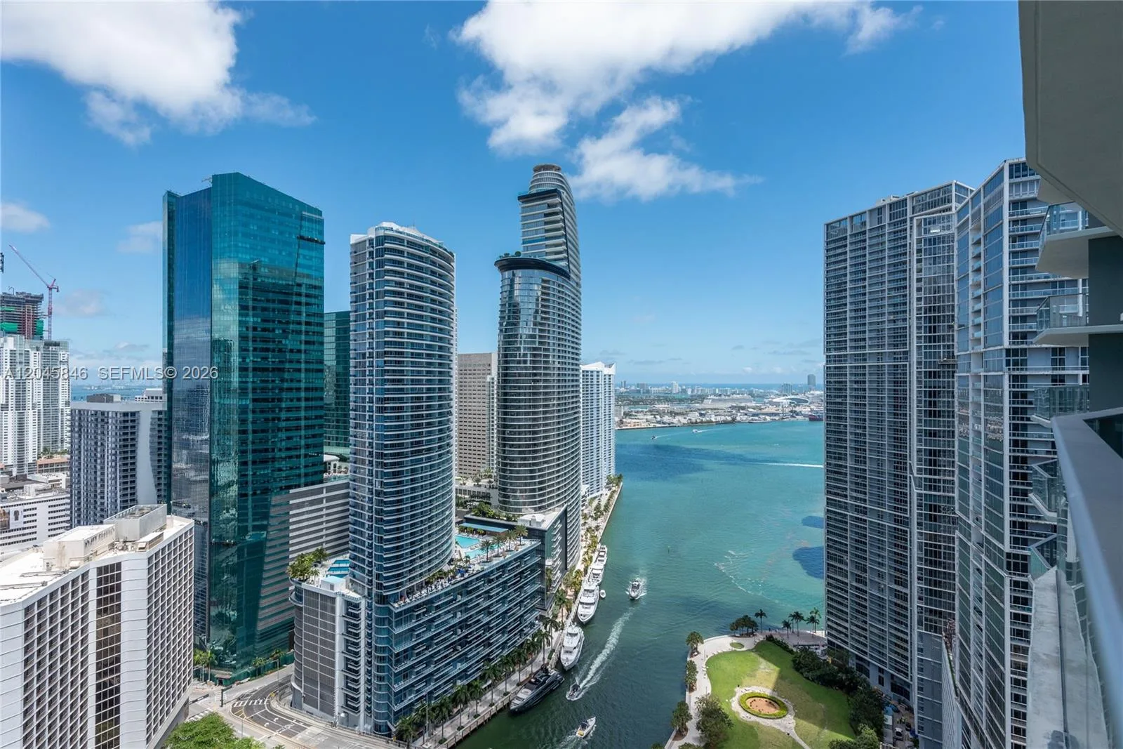 77 SE 5th Street # 3604, Miami, FL 33131 photo 3