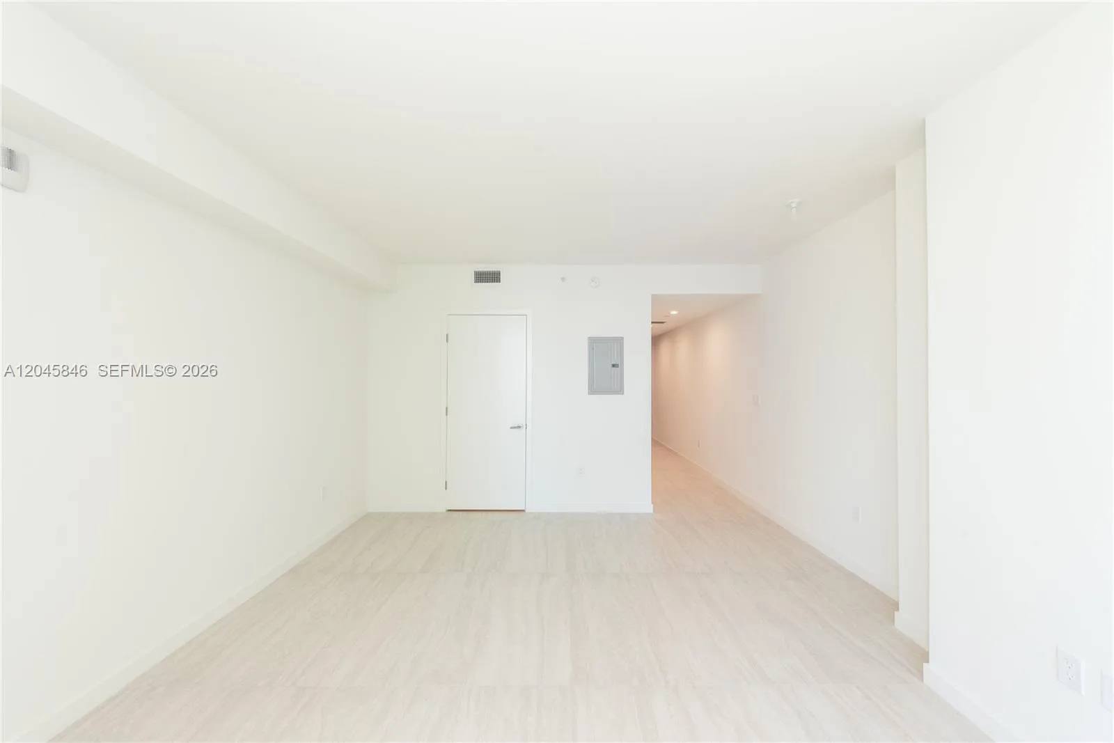77 SE 5th Street # 3604, Miami, FL 33131 photo 5